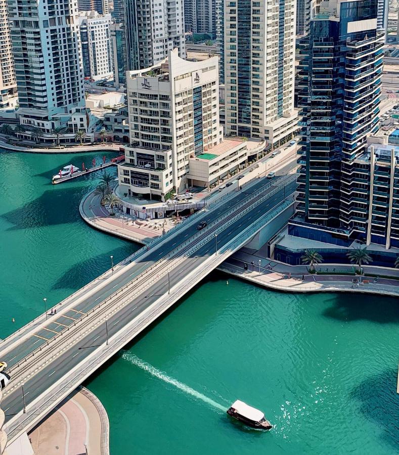 5 Star Serviced Apartment With Beach Access In The Heart Of Dubai Marina Free Welcome Gift Box Upon Arrival Zewnętrze zdjęcie