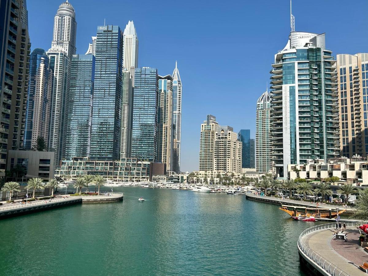 5 Star Serviced Apartment With Beach Access In The Heart Of Dubai Marina Free Welcome Gift Box Upon Arrival Zewnętrze zdjęcie